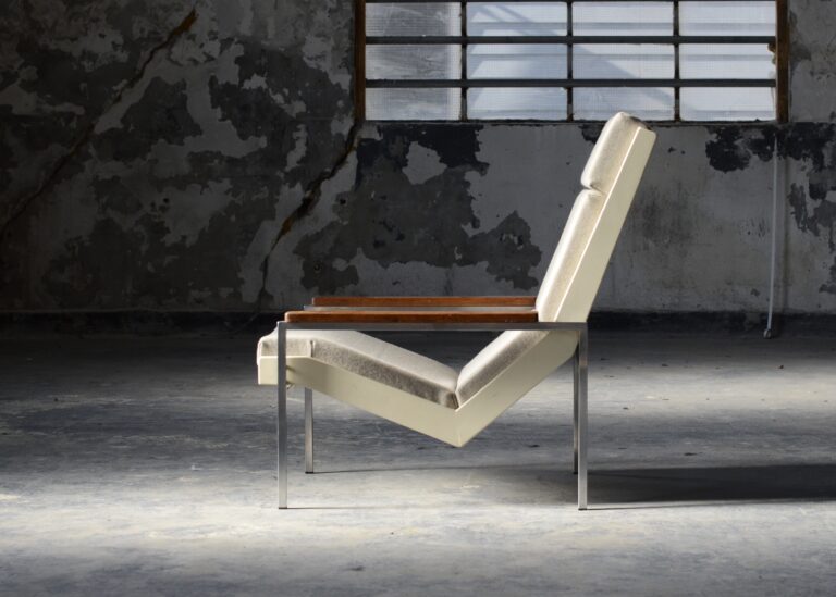 Rob Parry Lotus herstofferen